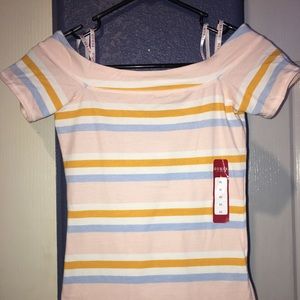 A new guess striped shirt😊